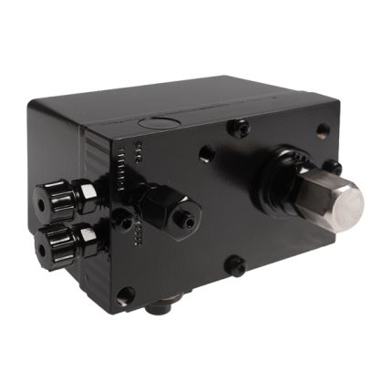 VMPG-108257 - VOE 11114424 - Hand pump | VMP Spares