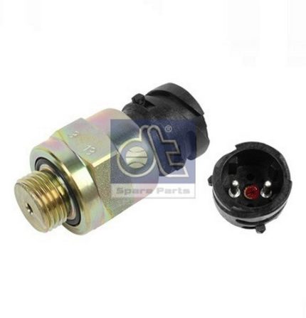 VMPG-4226 - 2.27155 Brake Pedal Switch | VMP Spares