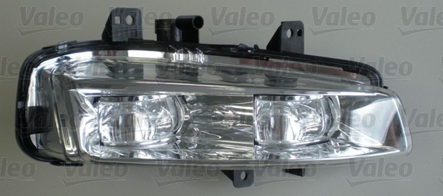 VMPG-13 - 044648 Fog Lamp VALEO | VMP Spares