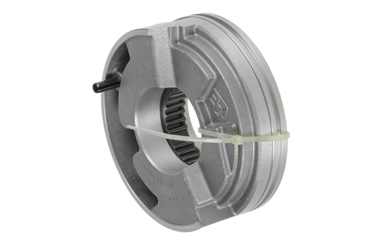 VMPG-7086 - 60531060 Oil Pump,Gearbox | VMP Spares