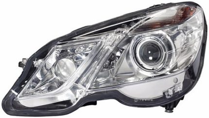 VMPG-11660 - 1ZT011705111 Headlamp HELLA | VMP Spares