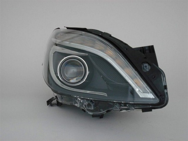 VMPG-16566 - 711307023767 Headlamp | VMP Spares